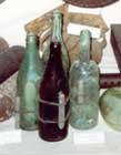 Зажигательные бутылки, представленные в Рузском краеведческом музее.